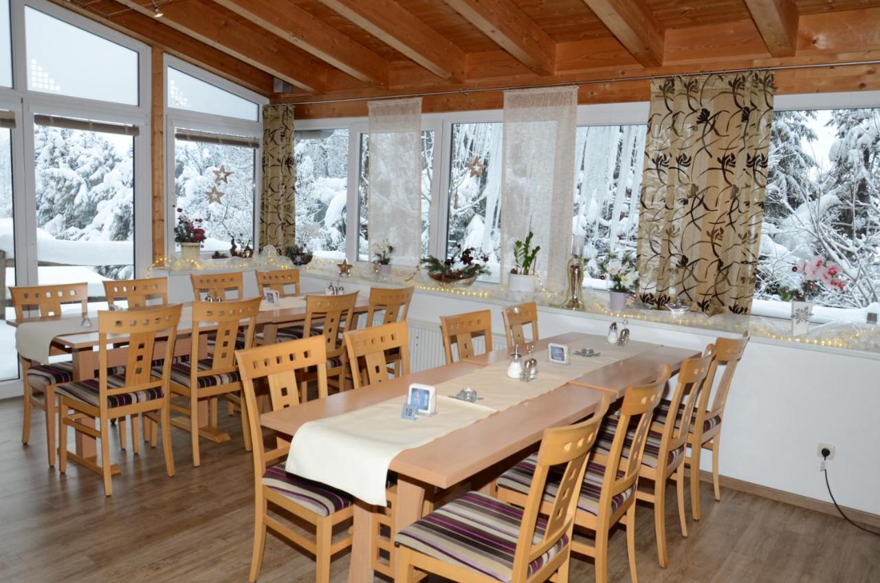 Haus Bayerwald Hotel Neureichenau Bagian luar foto